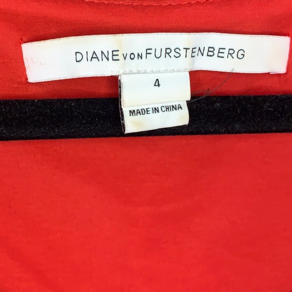 Diane Von Furstenbeg V-Neck Knee-Length Dress - Picture 8 of 10